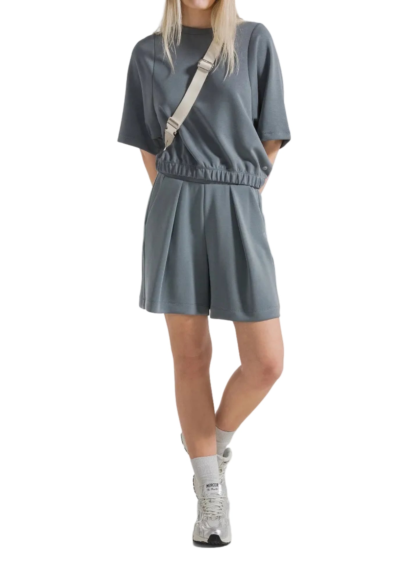 Short Deha Soft Touch D42306